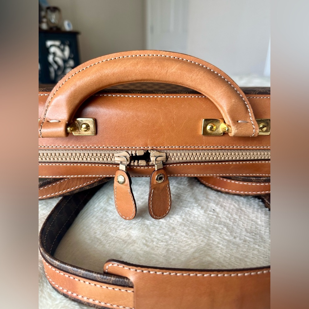 Authentic Vintage Celine Documents/Business Bag - Picture 4 of 16